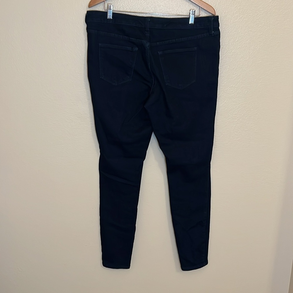 Universal Thread Dark Blue Plus Size Mid Rise Jegging - Picture 7 of 12